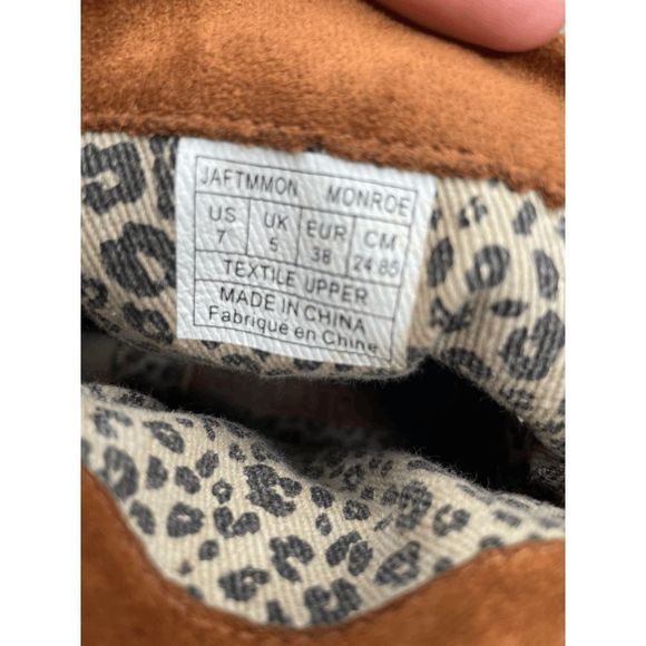 Billabong Monroe Brown Suede Booties Size 7 - Picture 9 of 9